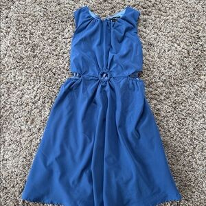 Ava and Yelly Girls blue O-Ring Cutout Dress size 8